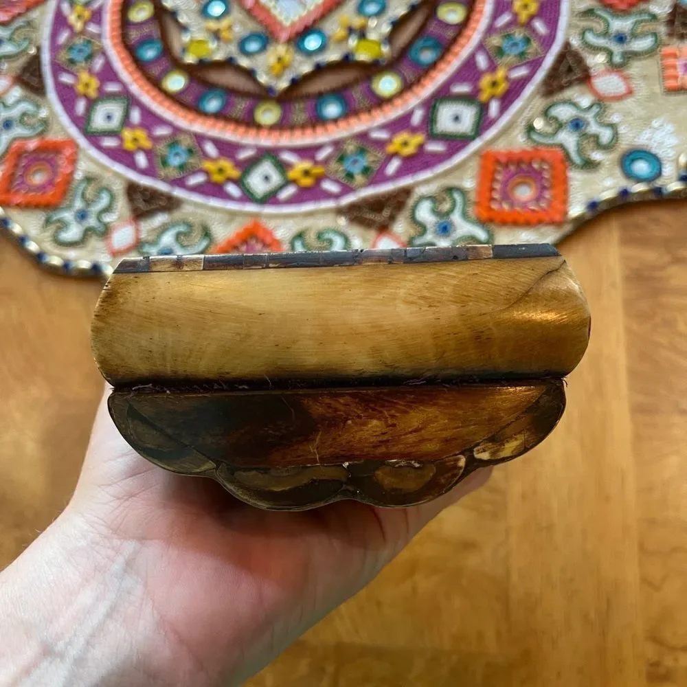 Vintage Horn-Inlay Trinket Box with Brass Accents & Velvet Lining – 6.5”